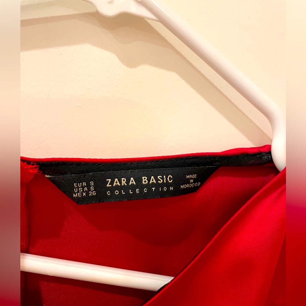 Zara - Satin Red top